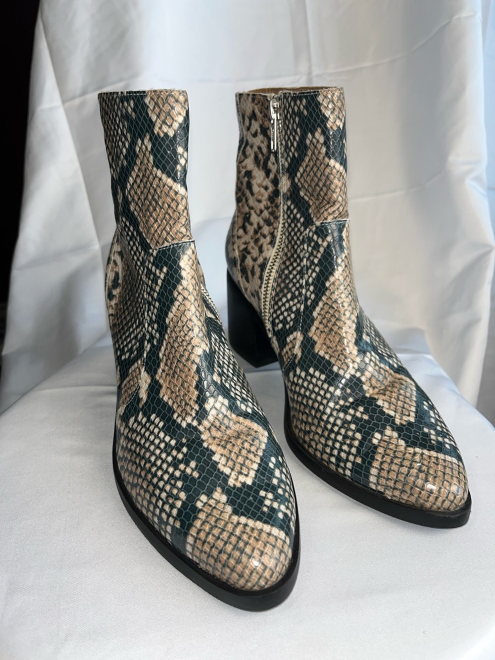 Treasure & Bond Snake-Print Ankle Boots in Beige & Black